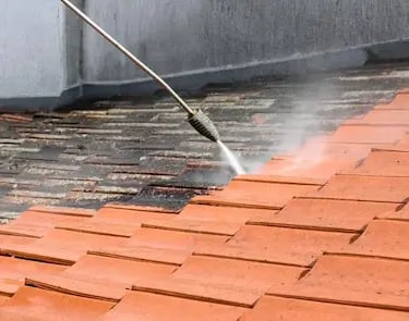 nettoyage tuile à Etoile sur Rhône