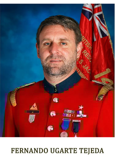 Diputado Fernando Ugarte Tejeda en su foto oficial como Capitán de Bomberos