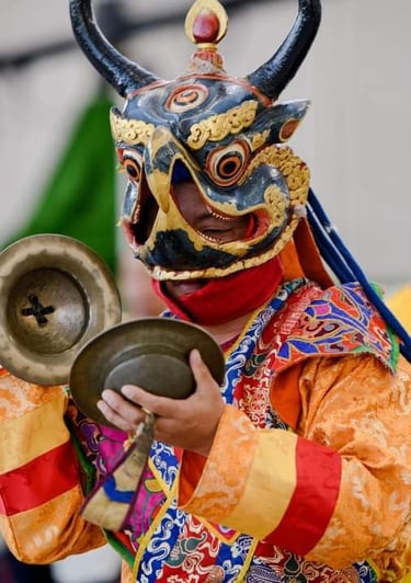 Masked-dancer-during-Thimphu-Masked-festival