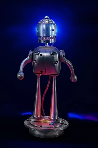 Robot sculpture by Santa Barbara artist Tal Avitzur.