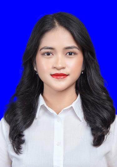 Hasil Self Foto dengan Retouch di Rafi Studio Photography