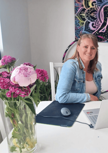 call answering service experts - Hayley