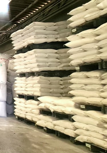 แป้งมันสำปะหลัง แป้งตกเกรด แป้งกวาดพื้น CASTECH แป้งทำถ่าน ถ่านอัดแท่ง แป้งทำไม้อัด กล่องกระดาษ