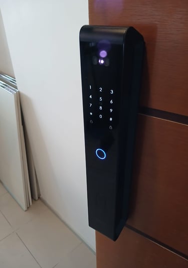 INSTALAÇÃO DE FECHADURA ELETRÔNICA