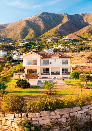 Fotografia de drone en Valtocado Mijas, realizada en marbella por la productora audiovisual 235studios