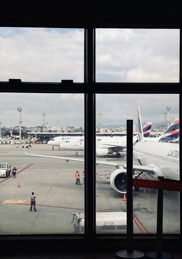 aeroporto de guarulhos e um aviao