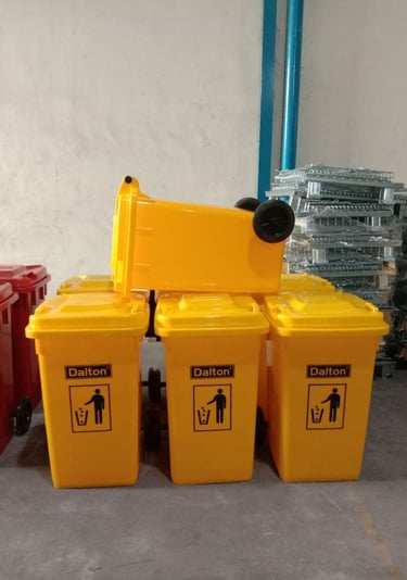 Tempat Sampah B3