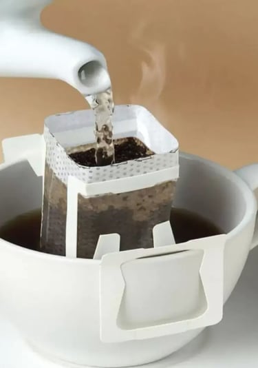 Embalagem DRIP COFFEE, café Especial. Apenas adicione água quente.