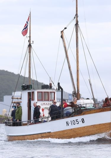 Lykken nyrestaurert og pyntet til Fiskernes dag. Foto: Silje Helene Nilsen