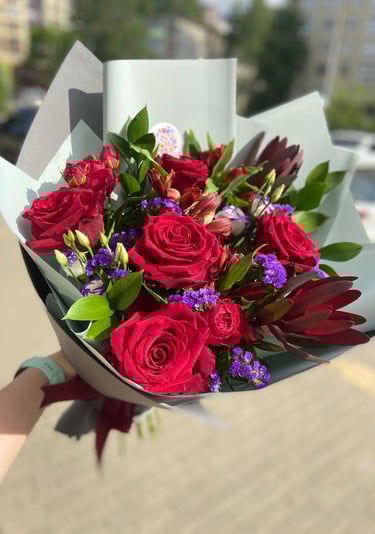 bouquet of red roses