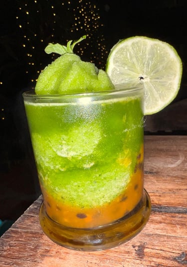 Cotel-en-la-Reserva-del-Colibri-Quikmbaya