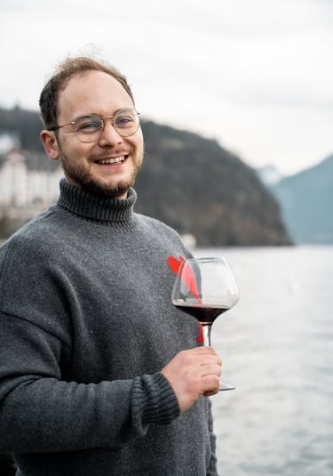 Hugo Jacquemart conseil en vins et évènements de prestige Annecy