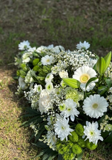 deuil fleur hommage par Artisan Fleuriste Ergué-Gabéric proche de Quimper