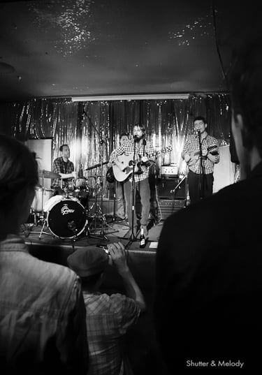 Might Oaks spielt in der Kulturbrauerei.