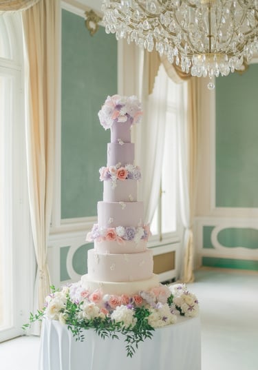 luxury wedding cake at chateau de bouffemont