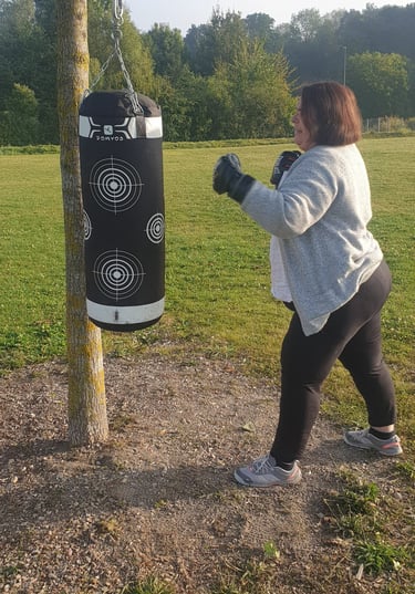 femme boxe pathologie amiens