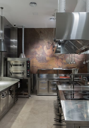 Glasmosaik mit Hühner-Motiv – Rustikale Kunst für die Küche Dieses handgefertigte Glasmosaik mit Hüh