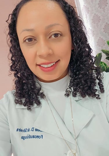 Fonoaudióloga na Lapa PR da clínica Vidaclin especializada em linguagem e comunicação