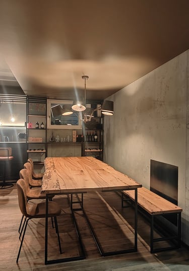 Giulia Sbrogiò | designer - tavolo - briccola - tavolo su misura - tavolo di design - tavolo da pranzo - tavolo in legno 