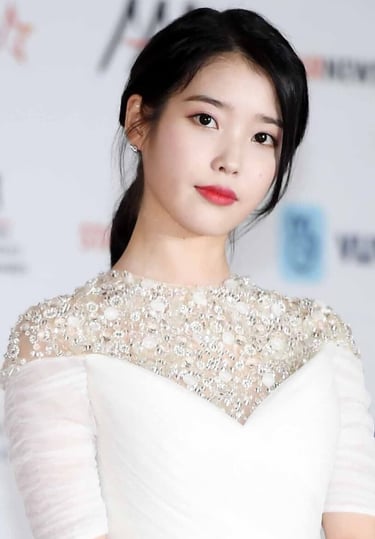 Jisoo (BLACKPINK) - k-pop