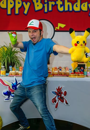 Celebración infantil en Bogotá con decoración y juegos — TheLens.