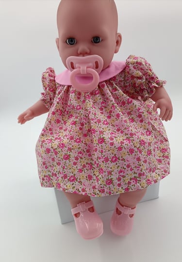 Floral dress with round collar in pink