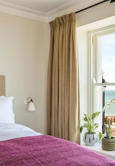 kent fort road hotel's bedroom, sea view