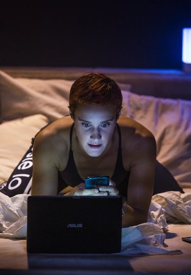 Spectacle futuriste - ALGORITHME - Cie les 7 Fromentins - Crédit photo Pedro LOMBARDI - ARTEPHILE Avignon OFF 2026