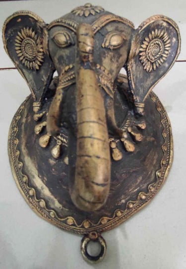 "Handcrafted wall-mounted elephant head sculpture – tribal-inspired home decor-Prepared for export"