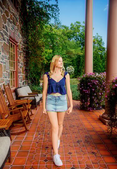 Manheim PA senior pictures. Palmyra PA senior pictures. Lititz PA senior pictures. Elizabethtown PA senior pictures.