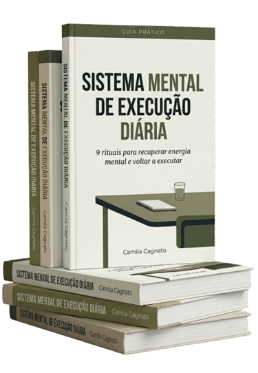 Stack of Sistema Mental de Execução Diária books by Camila Cagnato for mental energy and productivity.