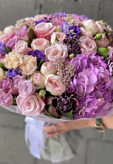 bouquet of luxary flowers