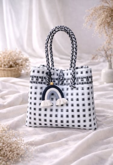 Handmade recycled plastic woven tote bag black white modern pattern eco friendly women bag Craftvitas Indonesia