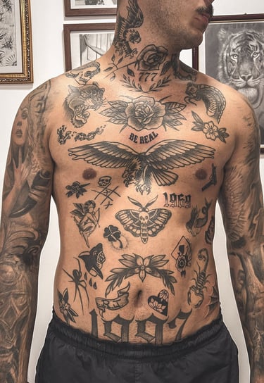 Fechamento old school - Estúdio de Tatuagem URSATO