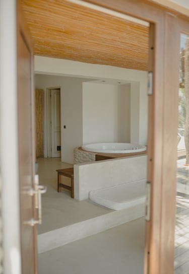 Gloria Maris Hotel Suites and Villa jacuzzi executive suite luxury private pool