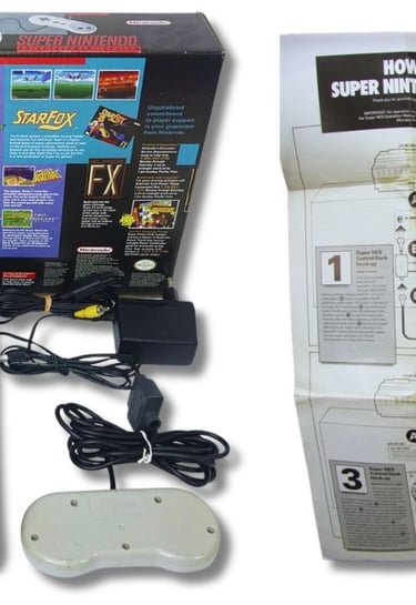Console de videogame Super Nintendo Entertainment System (SNES ou Super NES), Versão EUA