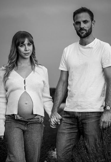 photo grossesse couple extérieur
