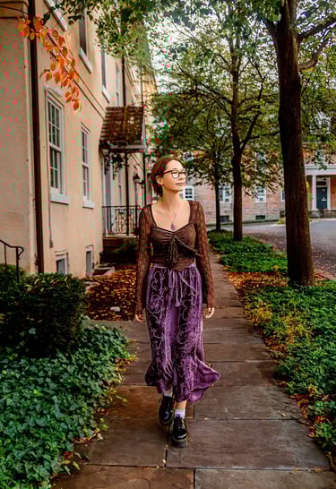 Lititz PA senior pictures captured by a Lititz PA senior picture photographer