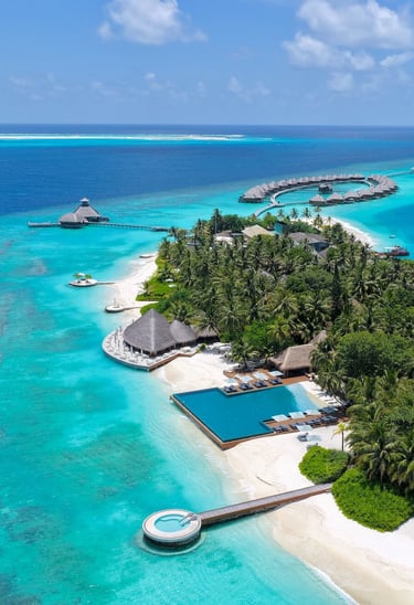 Huvafen Fushi Maldives island view