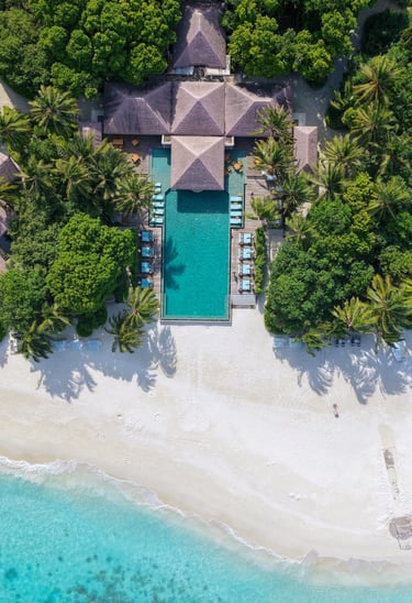 Ayada Maldives main pool