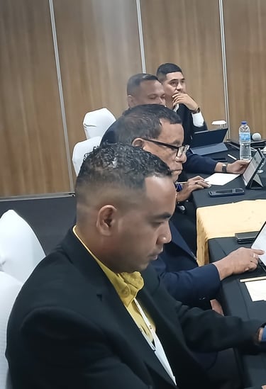 Group of Landi Institute Participants Engaged in a Learning Session with a Lecturer