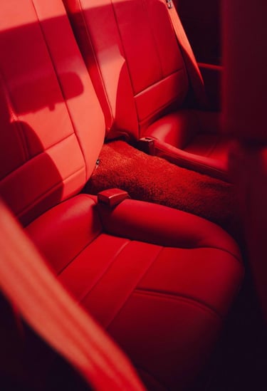 camaro z28 rouge décapotable sellerie