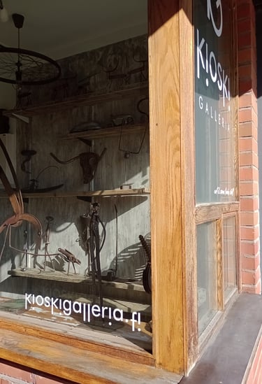 kioskigalleria, Sammonkatu 41, Tampere. 0415121100