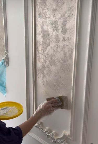 italyan boya çalışması yapılmış salon tasarımı