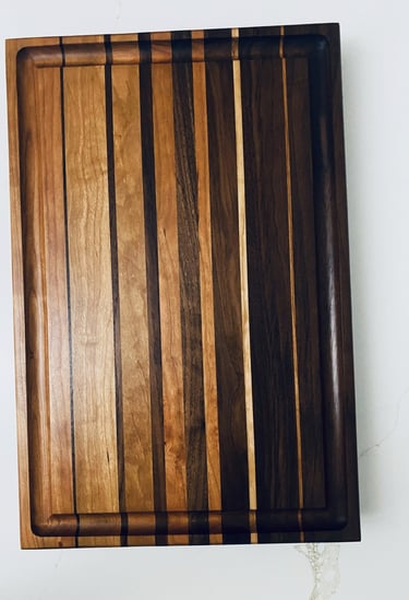 Wooden Cutting Board, Chesse Board, Charcuterie Board, wooden Chopping Board. Black walnut and Cherr