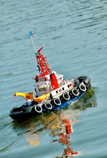 Radio controlled model tugboat