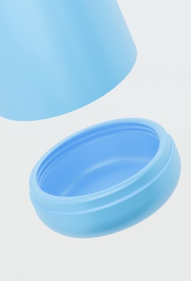 smart water bottle, extra space in the bottle to store pills and other