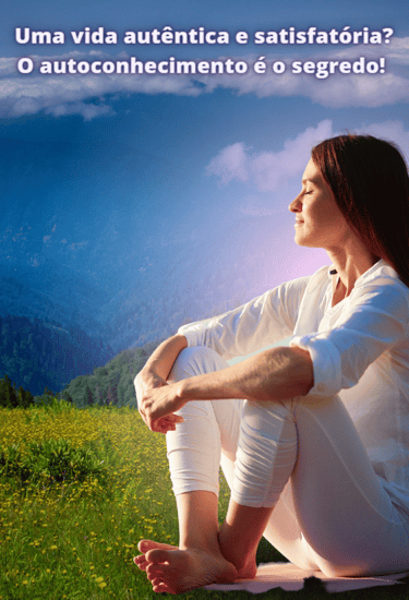 Mulher em atitude serena e confiante em um belo panorama 