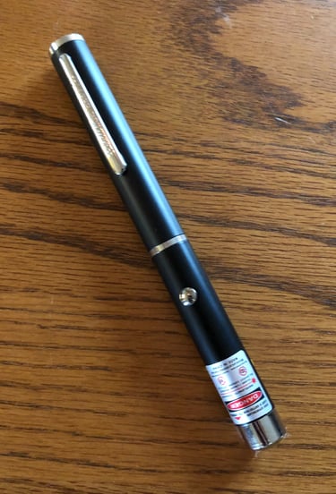 laser pointer with batteries to assist in gauging colloidal silver production progress