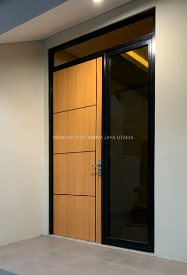 pintu solid wood panel lapisan HPL untuk rumah tinggal